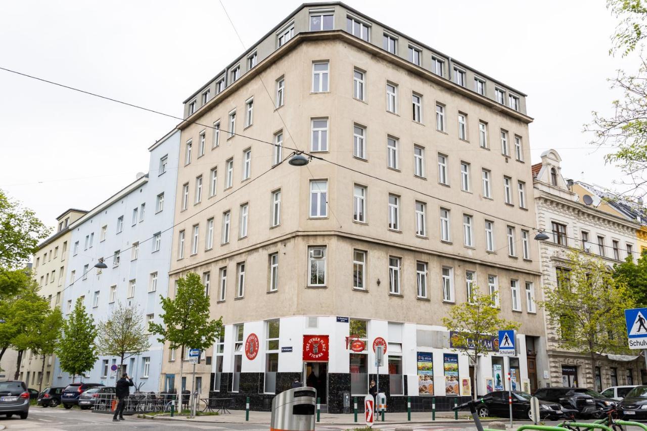 Moonlight Apartment With Porch Near Schoenbrunn And Westbahnhof Vienne Extérieur photo