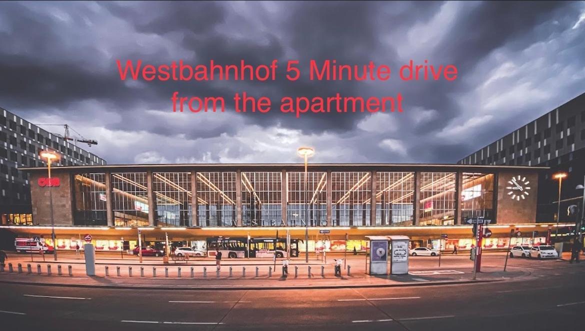 Moonlight Apartment With Porch Near Schoenbrunn And Westbahnhof Vienne Extérieur photo